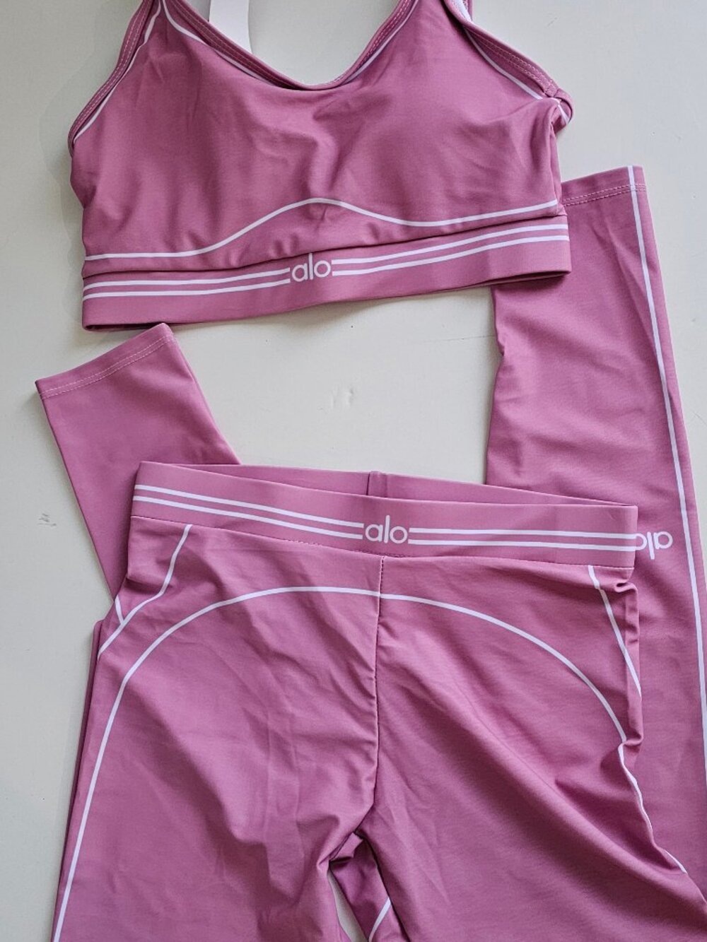 Women's Bra Leggings Set Pink Size S NEW